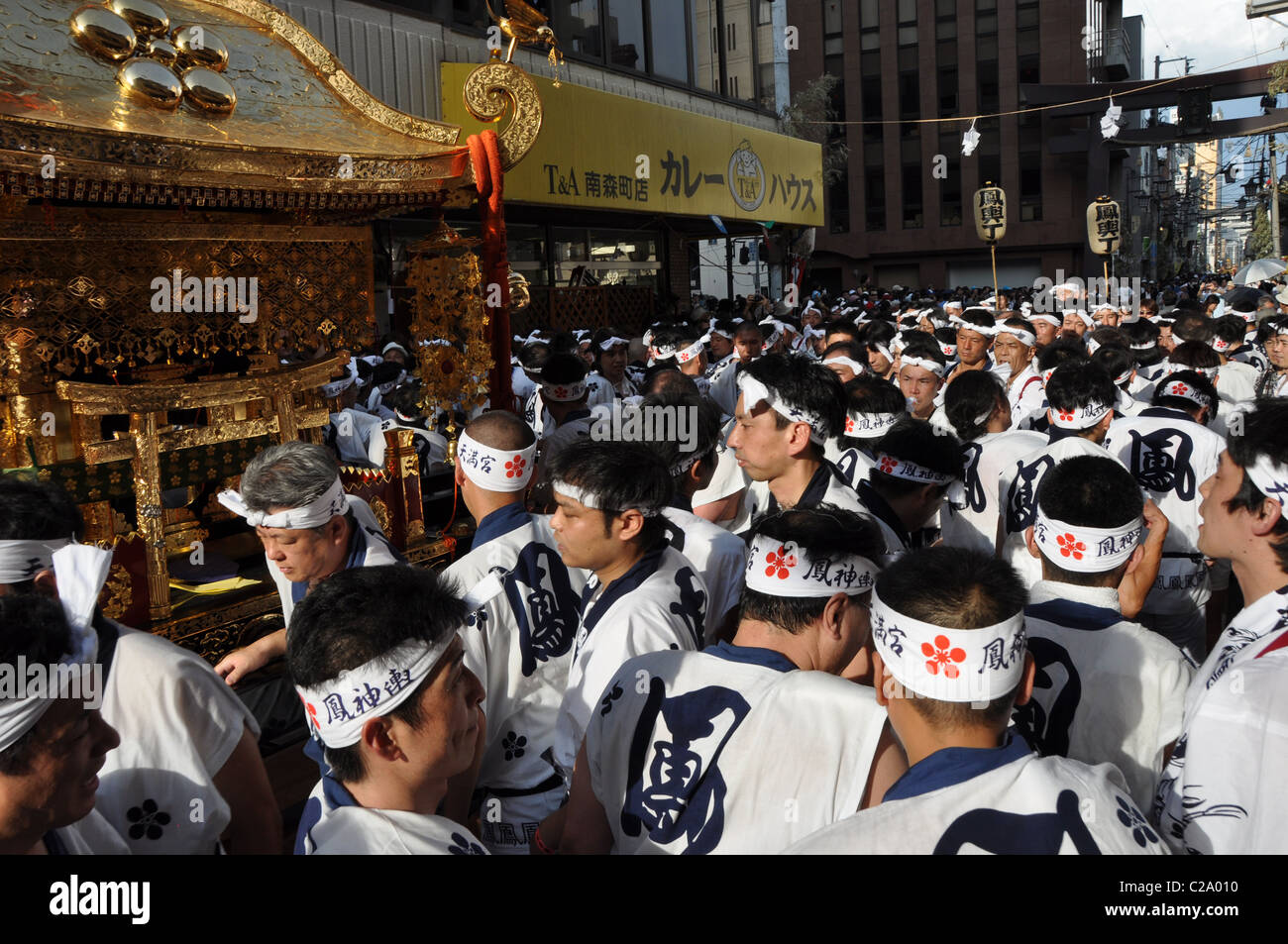 Das Tenjin Matsuri Festival in Osaka, Japan. Stockfoto