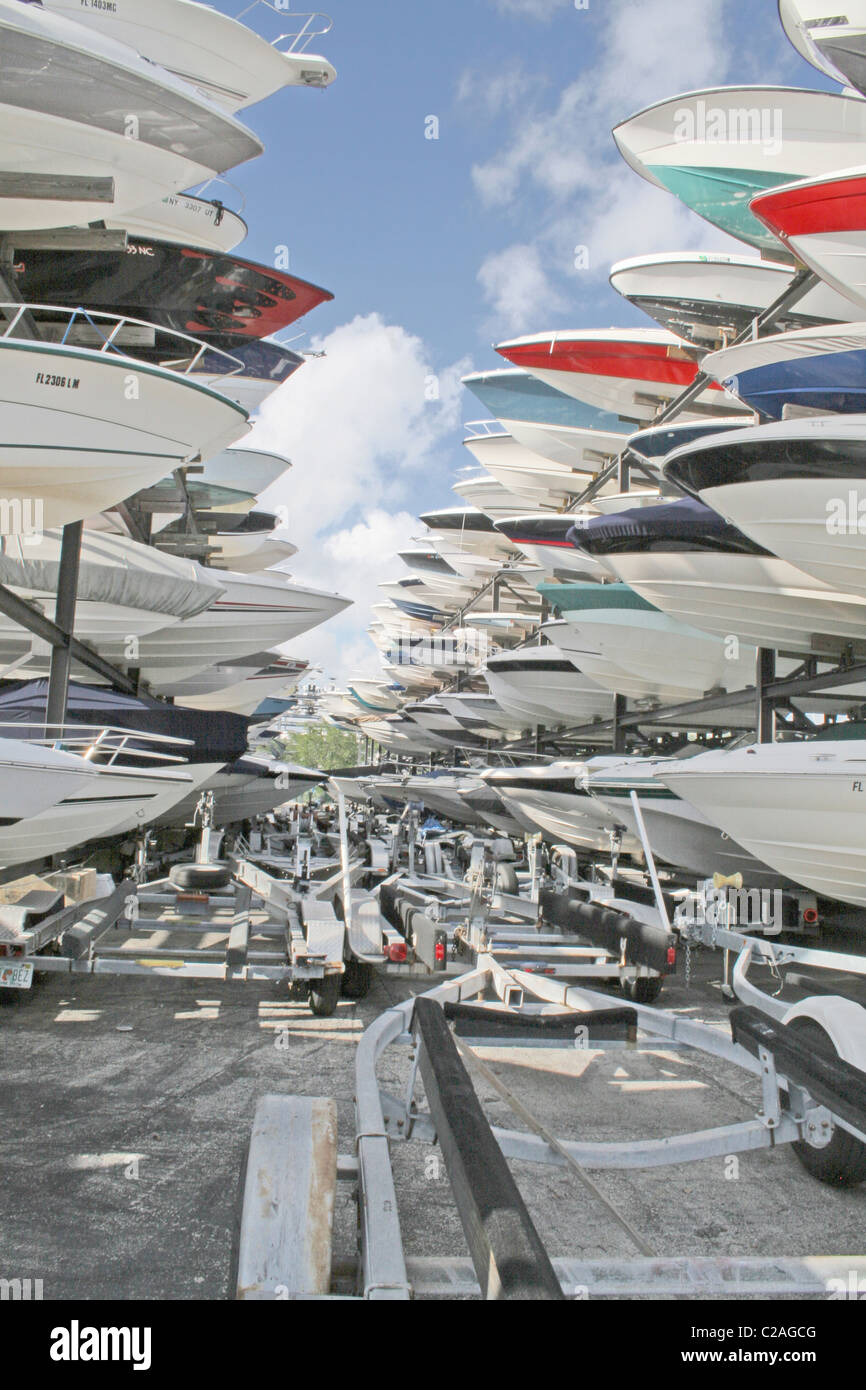 Kleines Boot Rack Storage Coconut Grove, Florida Stockfoto