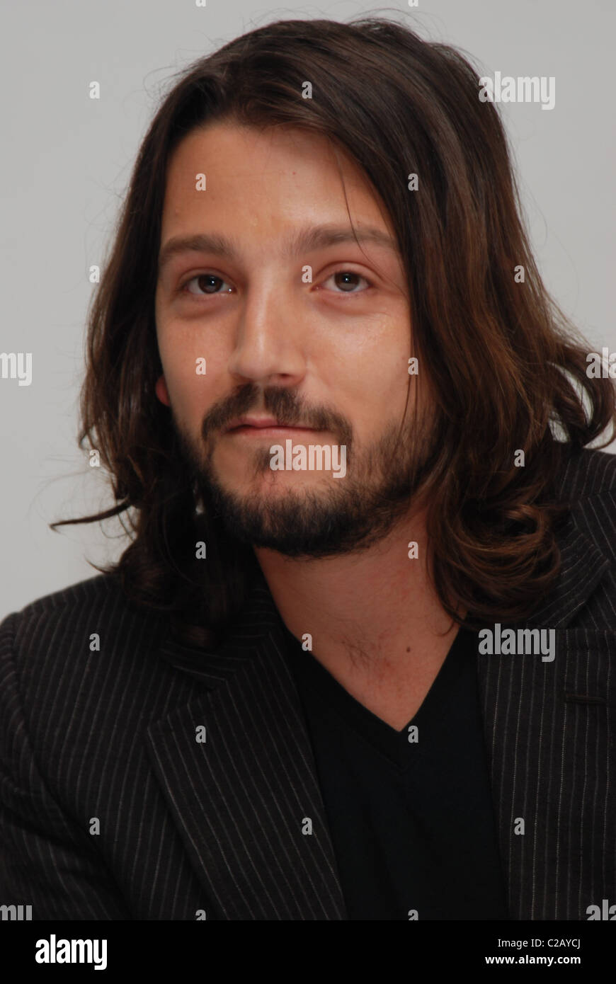 Diego Luna die Besetzung von "Rudo y Cursi" auf einer Pressekonferenz anlässlich der Four Seasons Hotel Beverly Hills, California - 04.05.09 Stockfoto