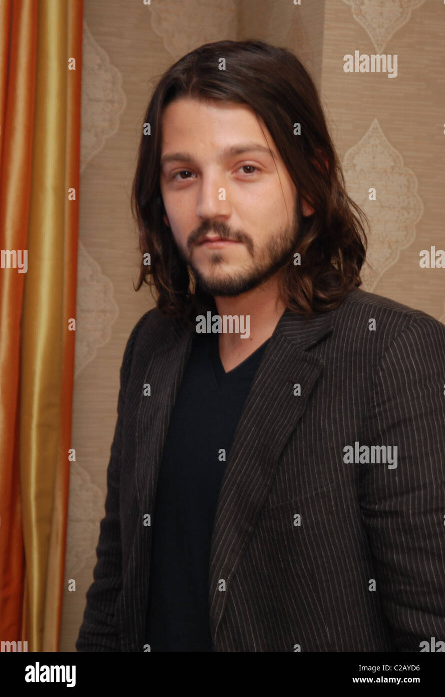 Diego Luna die Besetzung von "Rudo y Cursi" auf einer Pressekonferenz anlässlich der Four Seasons Hotel Beverly Hills, California - 04.05.09 Stockfoto