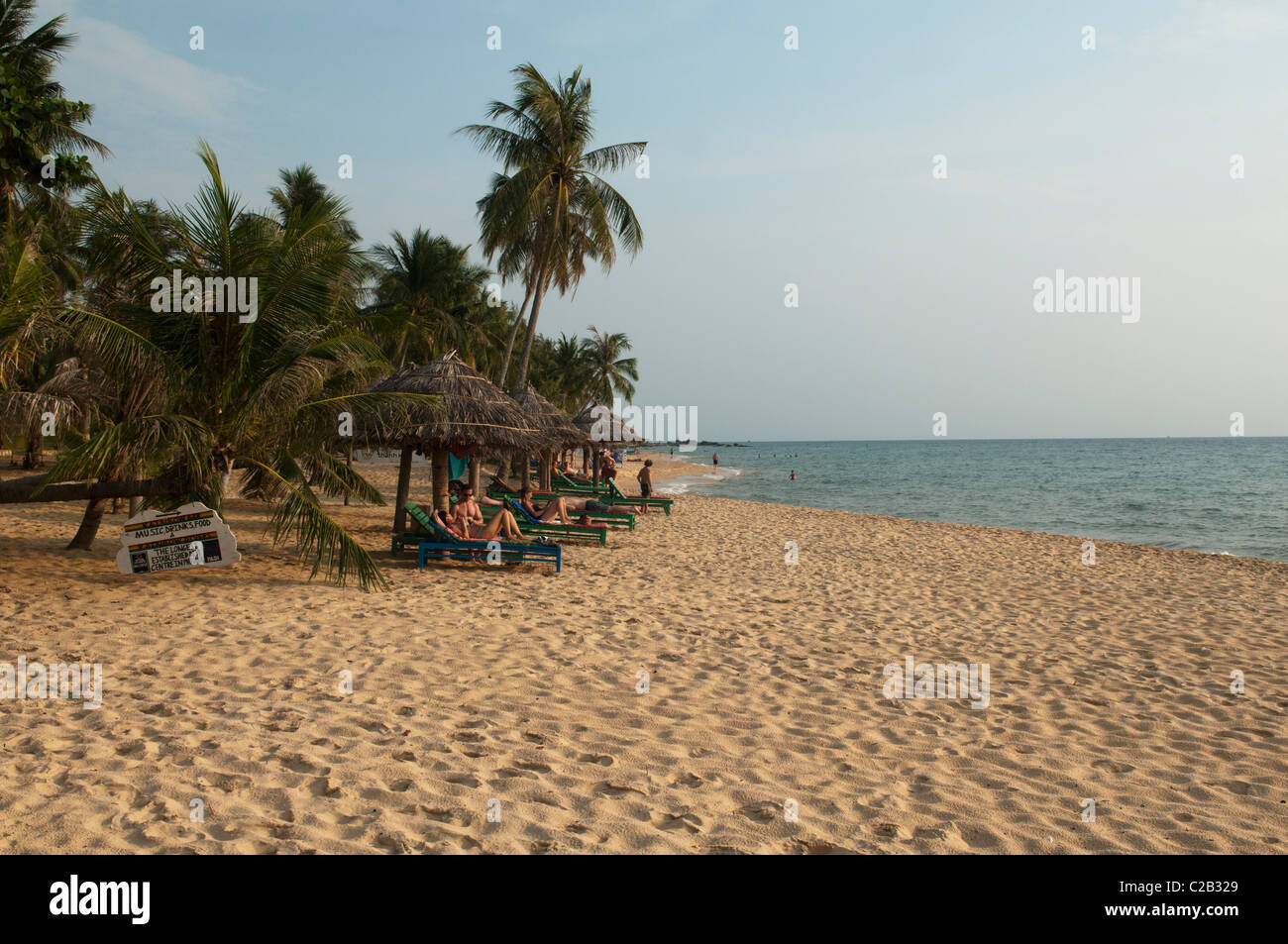 schönen langen Strand auf der Insel Phu Quoc in Vietnam Stockfoto