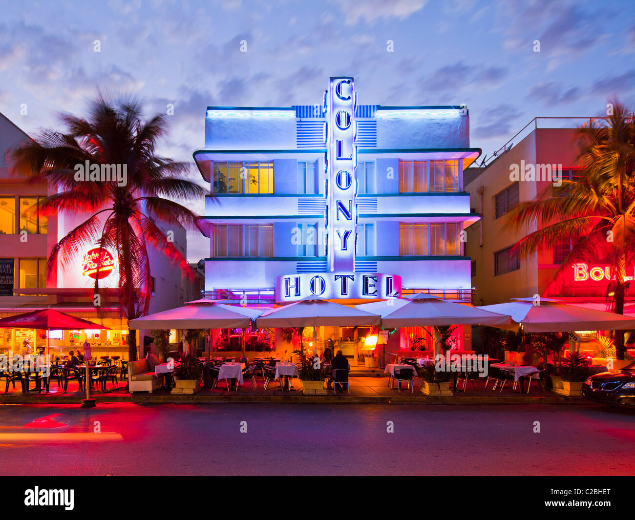 Colony Hotel bei Dämmerung, South Beach, Miami Stockfoto