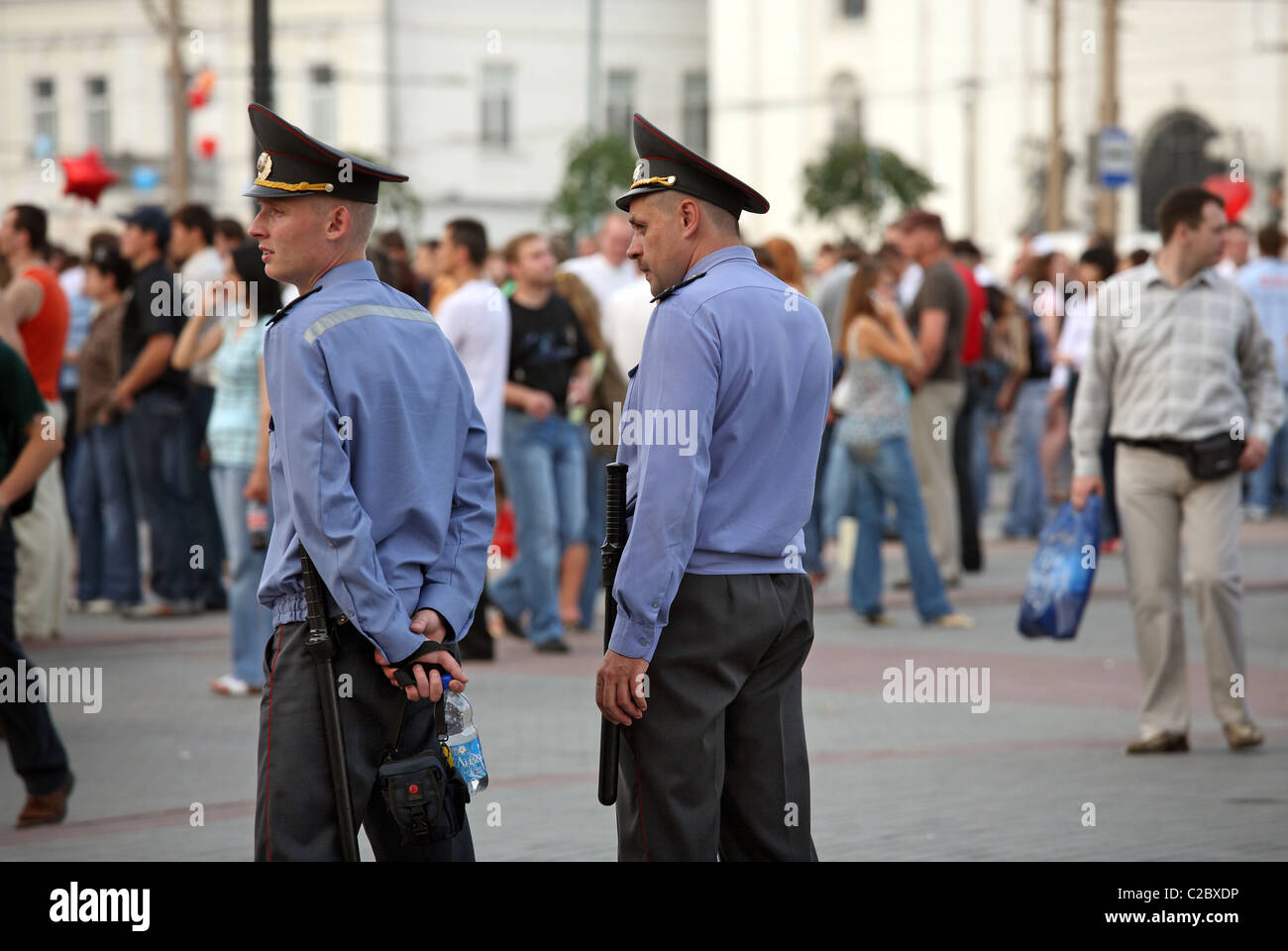 Milizionäre bei einer Großveranstaltung, Grodno, Belarus Stockfoto