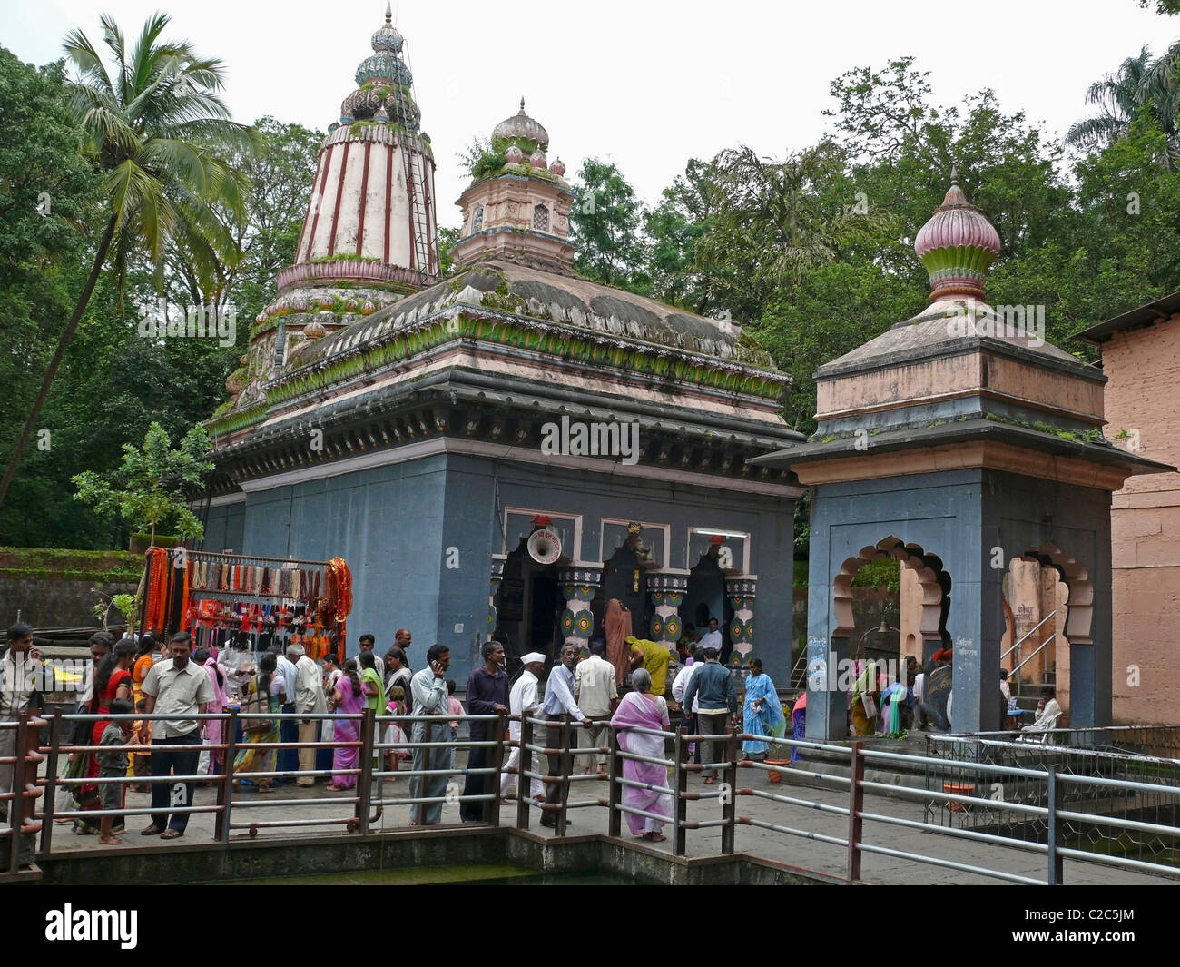 Tempel des Herrn Mahadeva, Baneshwar, Maharashtra, Indien Stockfoto