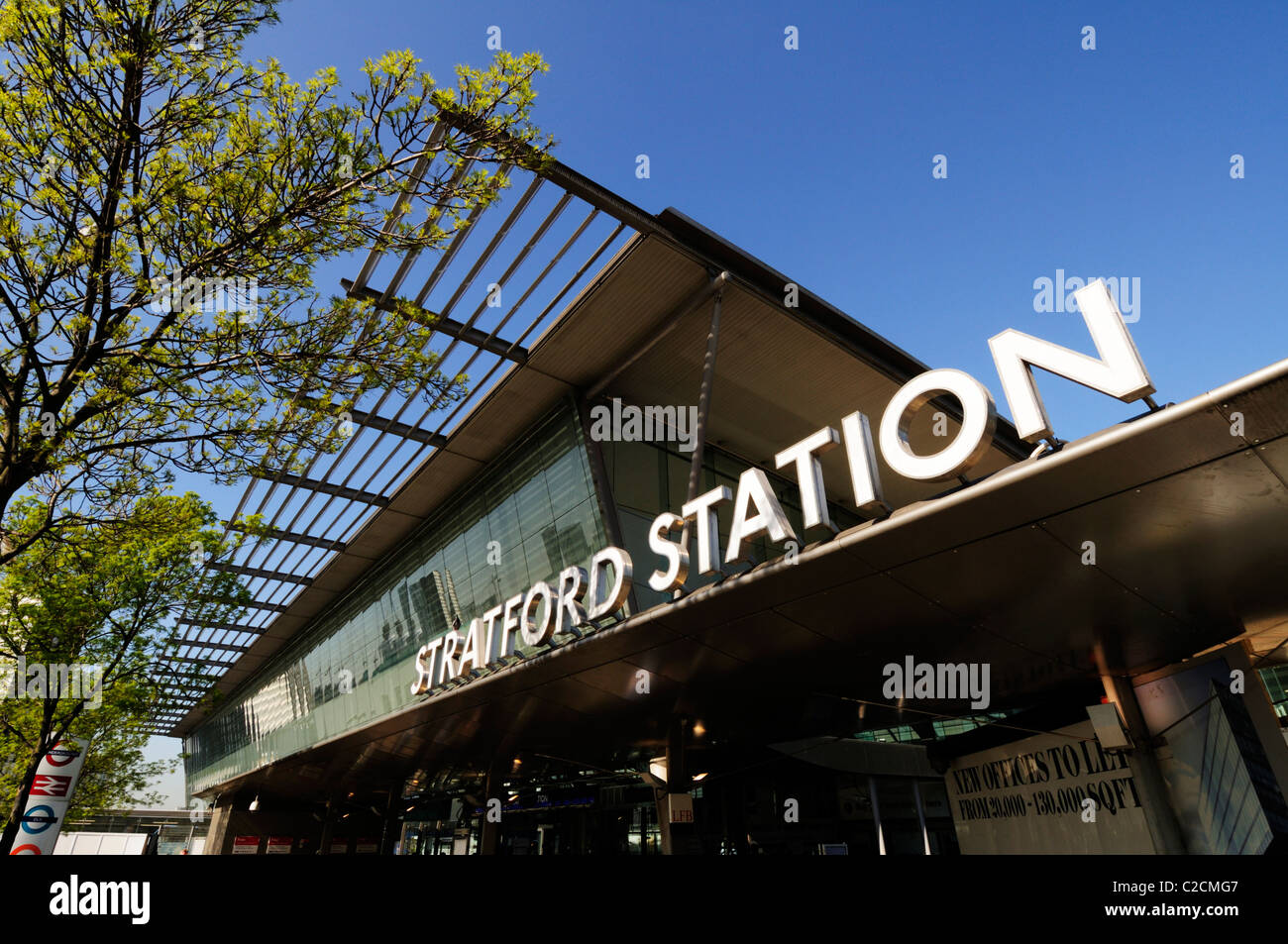 Stratford Station Zeichen, Stratford, London, England, Vereinigtes Königreich Stockfoto