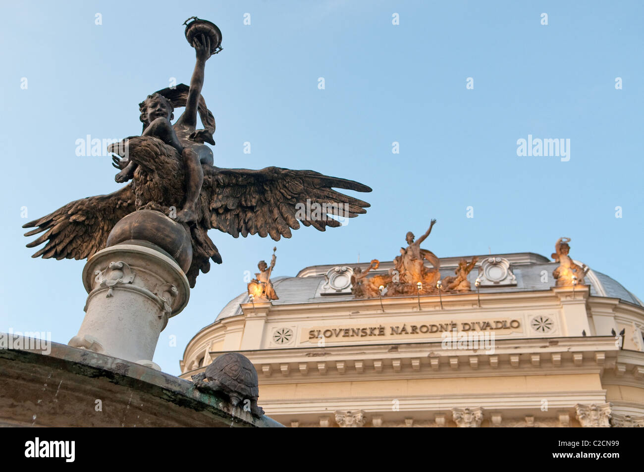 Ganymed statue -Fotos und -Bildmaterial in hoher Auflösung – Alamy