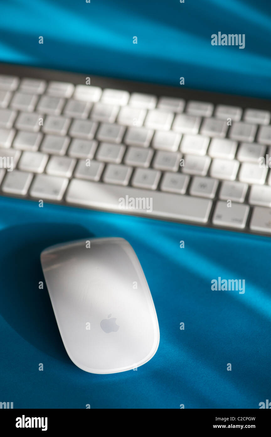 Apple Multi-Touch Magic Mouse und Funktastatur Stockfoto