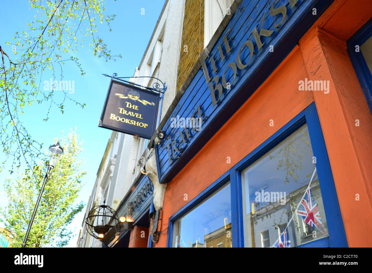"Travel Bookshop", das der 2000 Film inspiriert. In der Nähe von Portobello Road, Notting Hill, London, UK ARTIFEX LUCIS Stockfoto