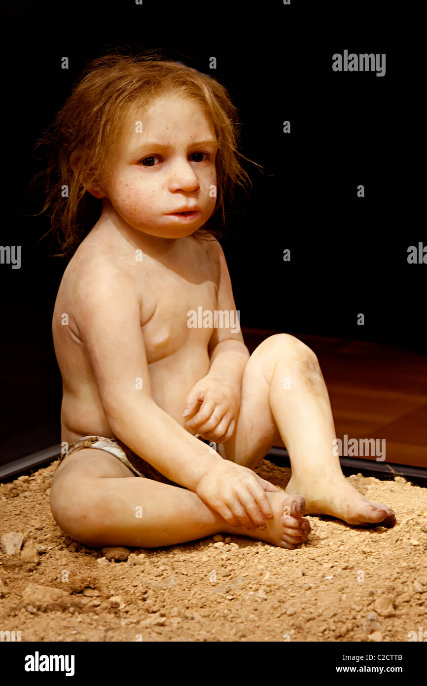Modell der Neandertaler boy Stockfoto
