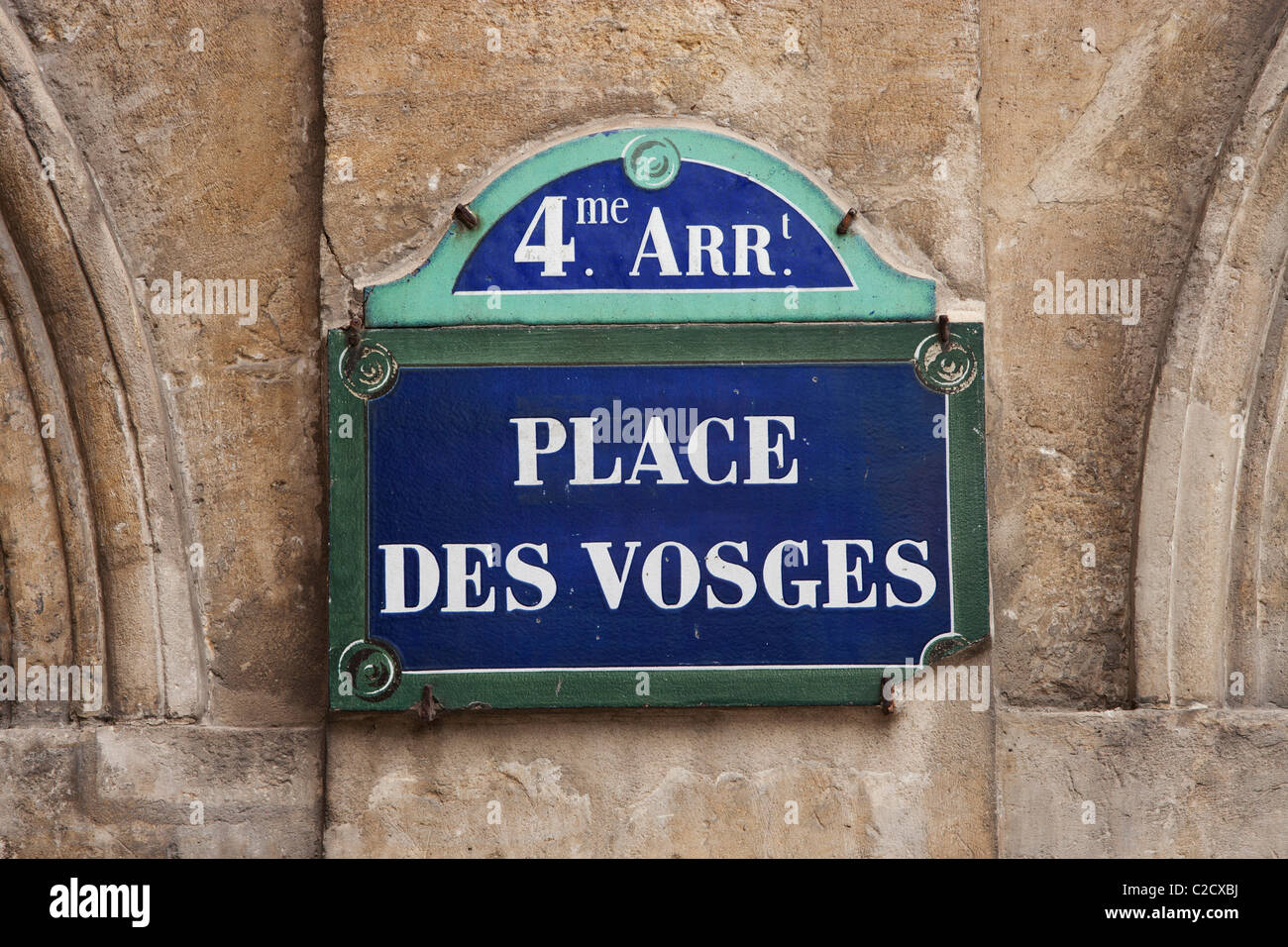 Platzieren des Vosges Straßenschild, 4. Arrdondissement, Paris. Stockfoto