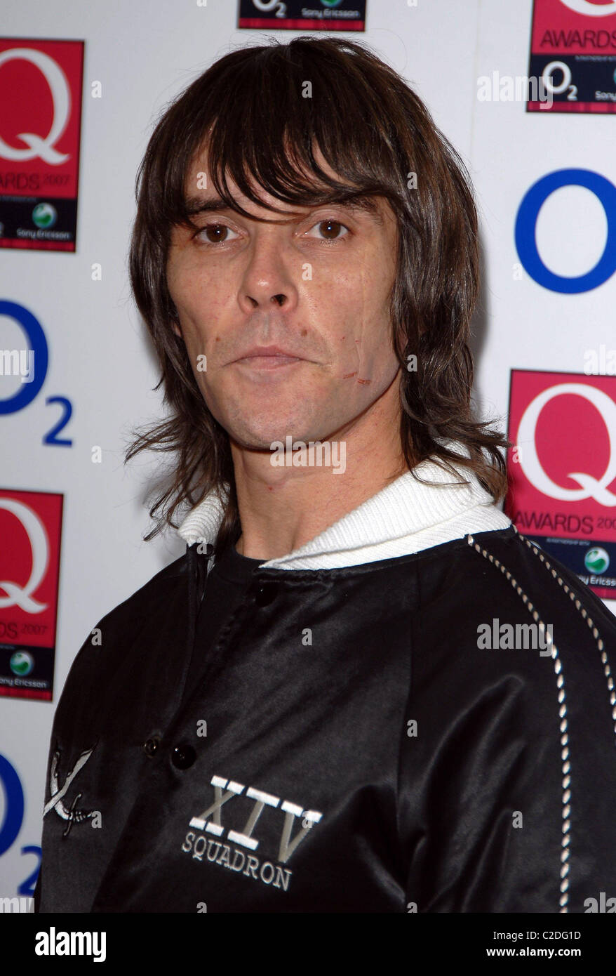 ** Datei Fotos ** ehemalige Stone Roses-Frontmann Ian Brown wurde für vier Monate für Drohung im Jahr 1998 nach gefangengesetzt. Stockfoto