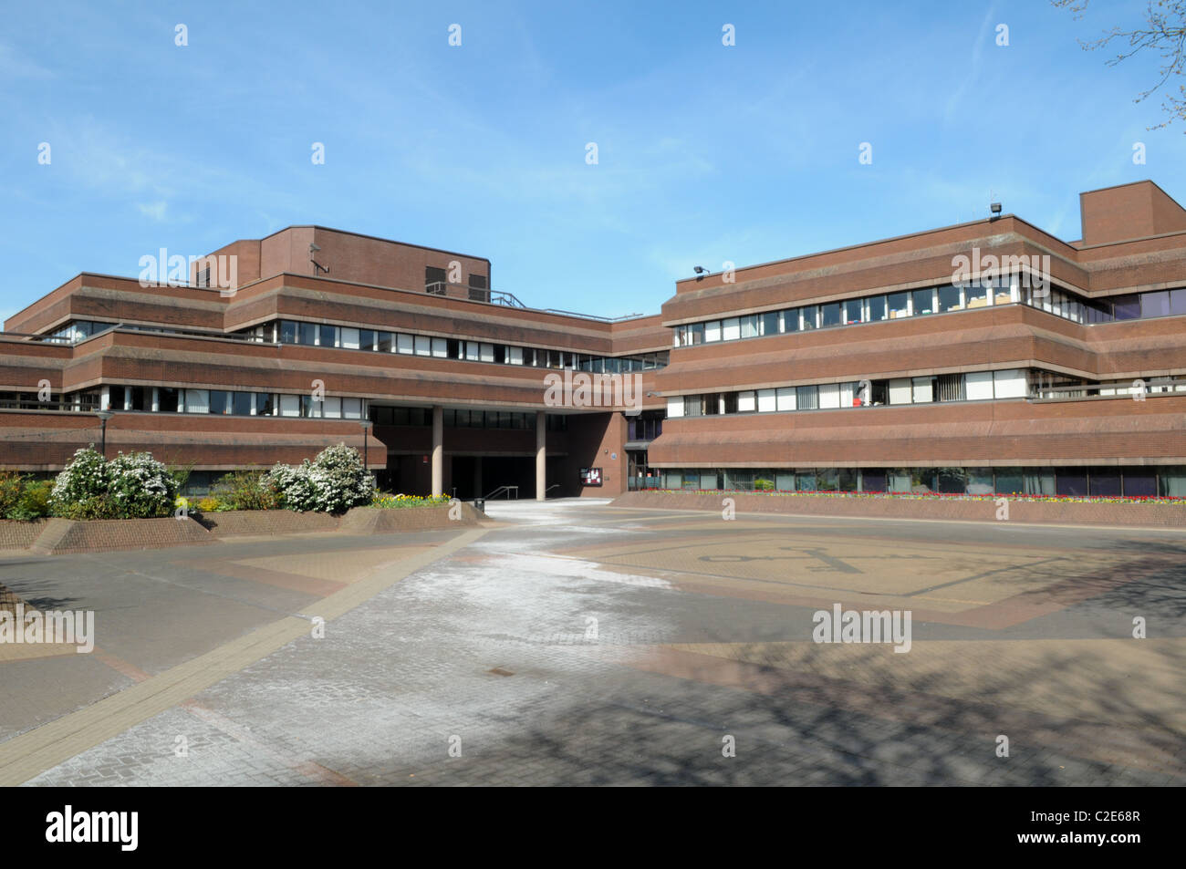 Wolverhampton City Council Civic Centre von St Peter es Square ein hässlich gemauerte kommunalen Gebäude Stockfoto