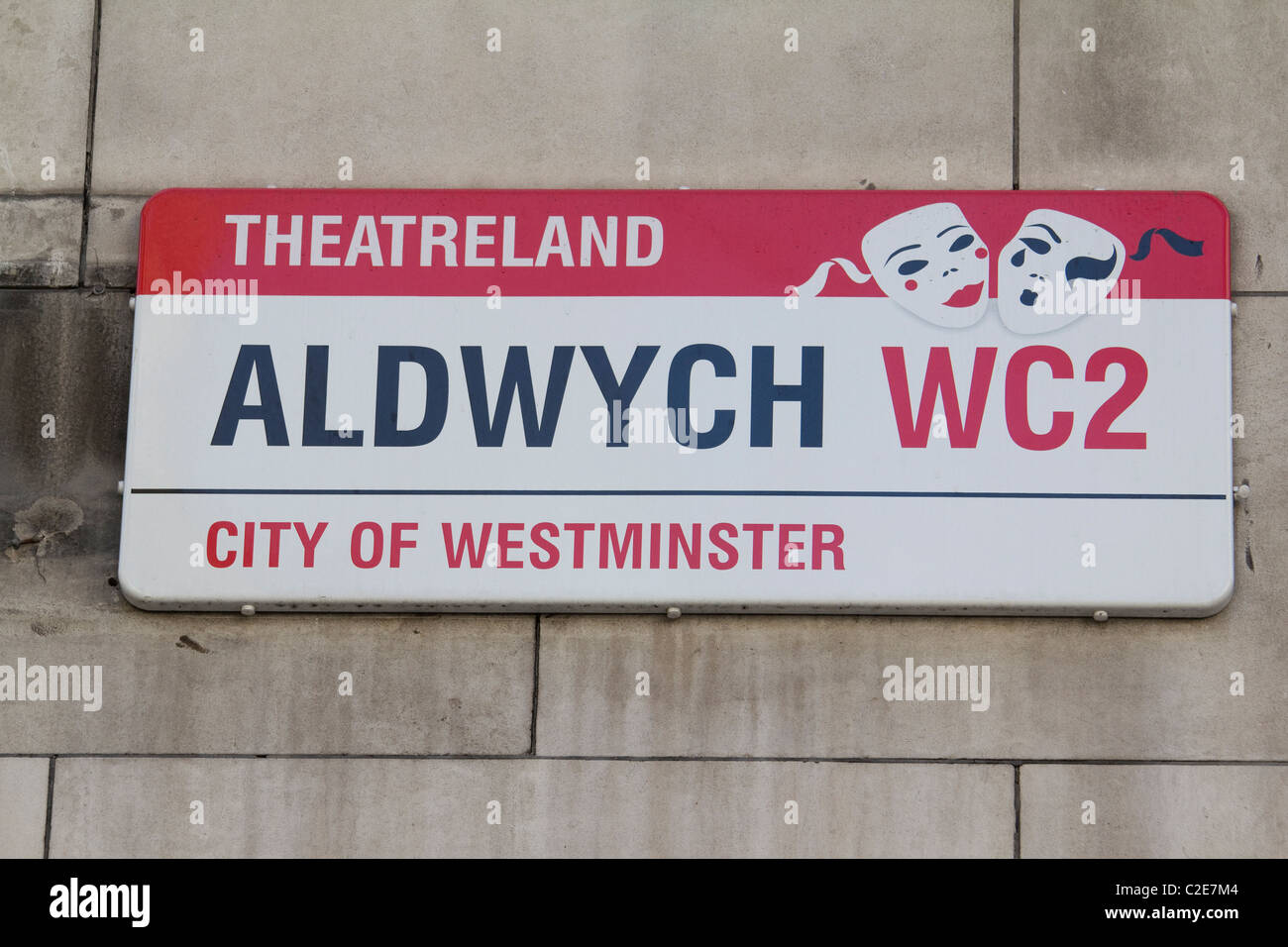 Das berühmte Aldwych Theatreland Straßenschild in London, Großbritannien – ein Tor zum Herzen des West End Stockfoto