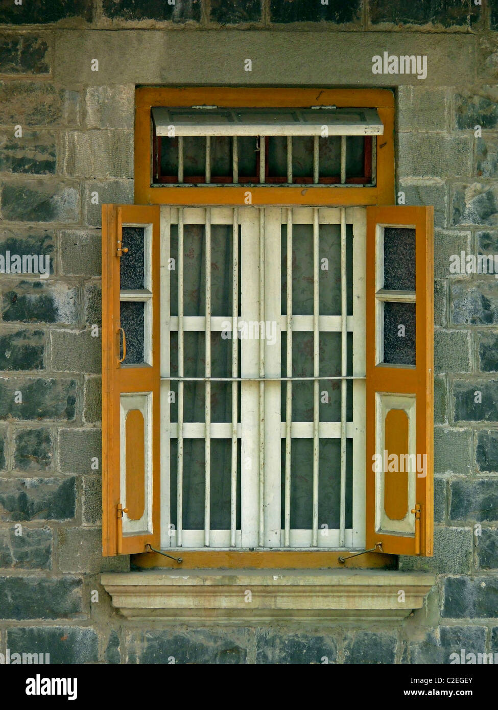 Fenster eines traditionellen Hauses, Indien Stockfoto