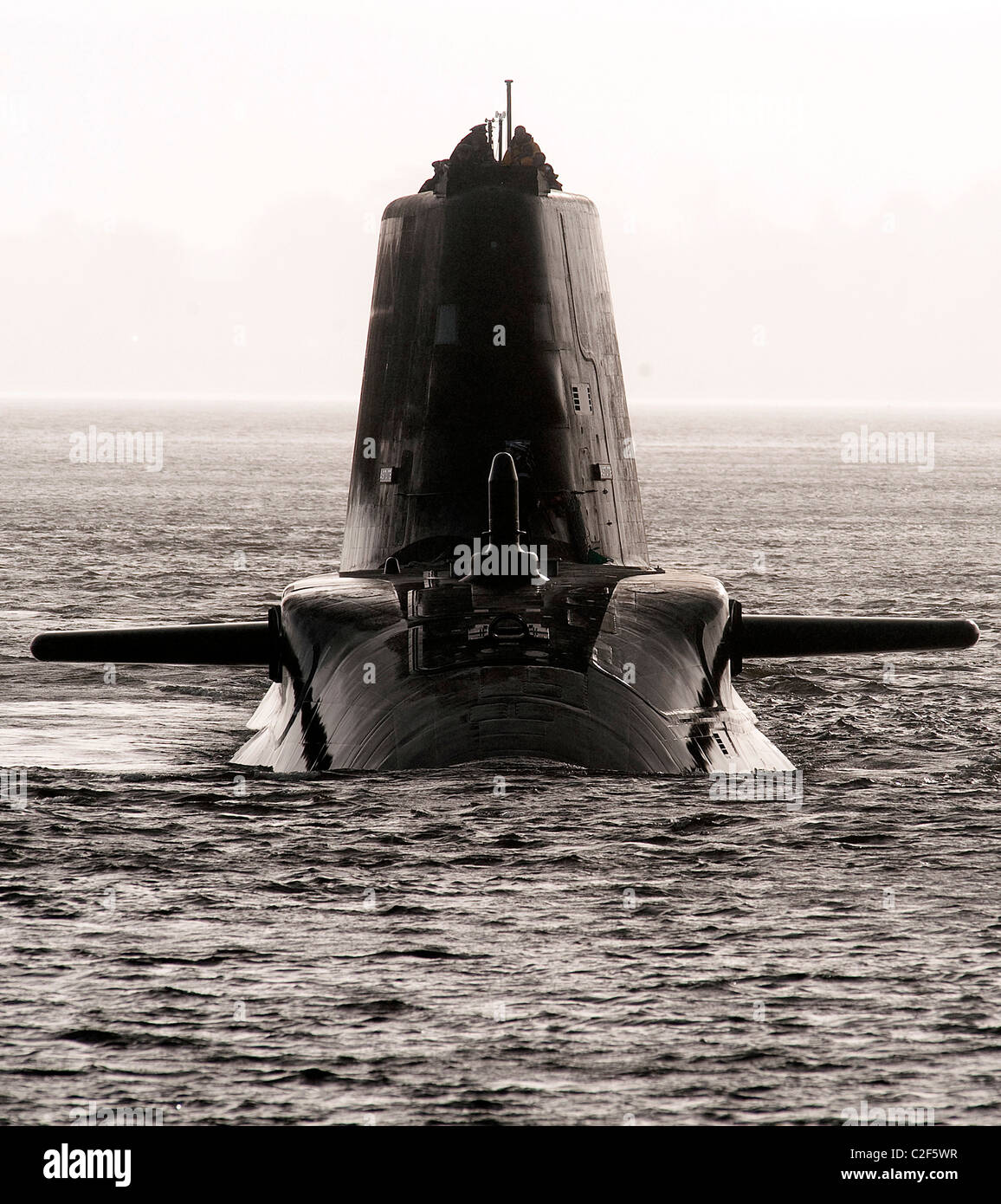 HMS Astute, neueste Atom-u-Boot der Royal Navy Segeln bis Zielschiff am Firth of Cylde zu ihrer neuen Basis am Oberkommandos Faslane. Stockfoto