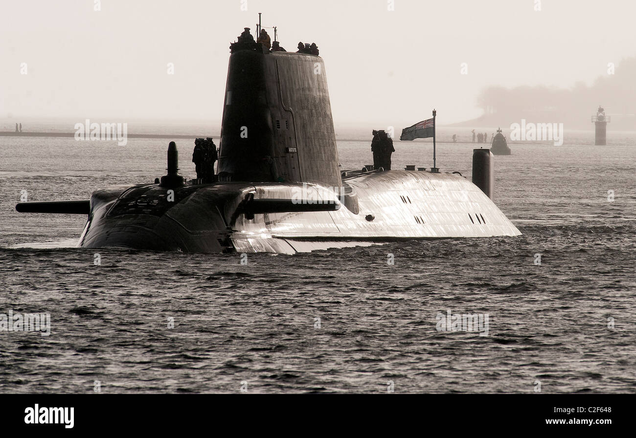 HMS Astute, neueste AtomuBoot der Royal Navy Segeln bis Zielschiff am Firth of Cylde zu ihrer