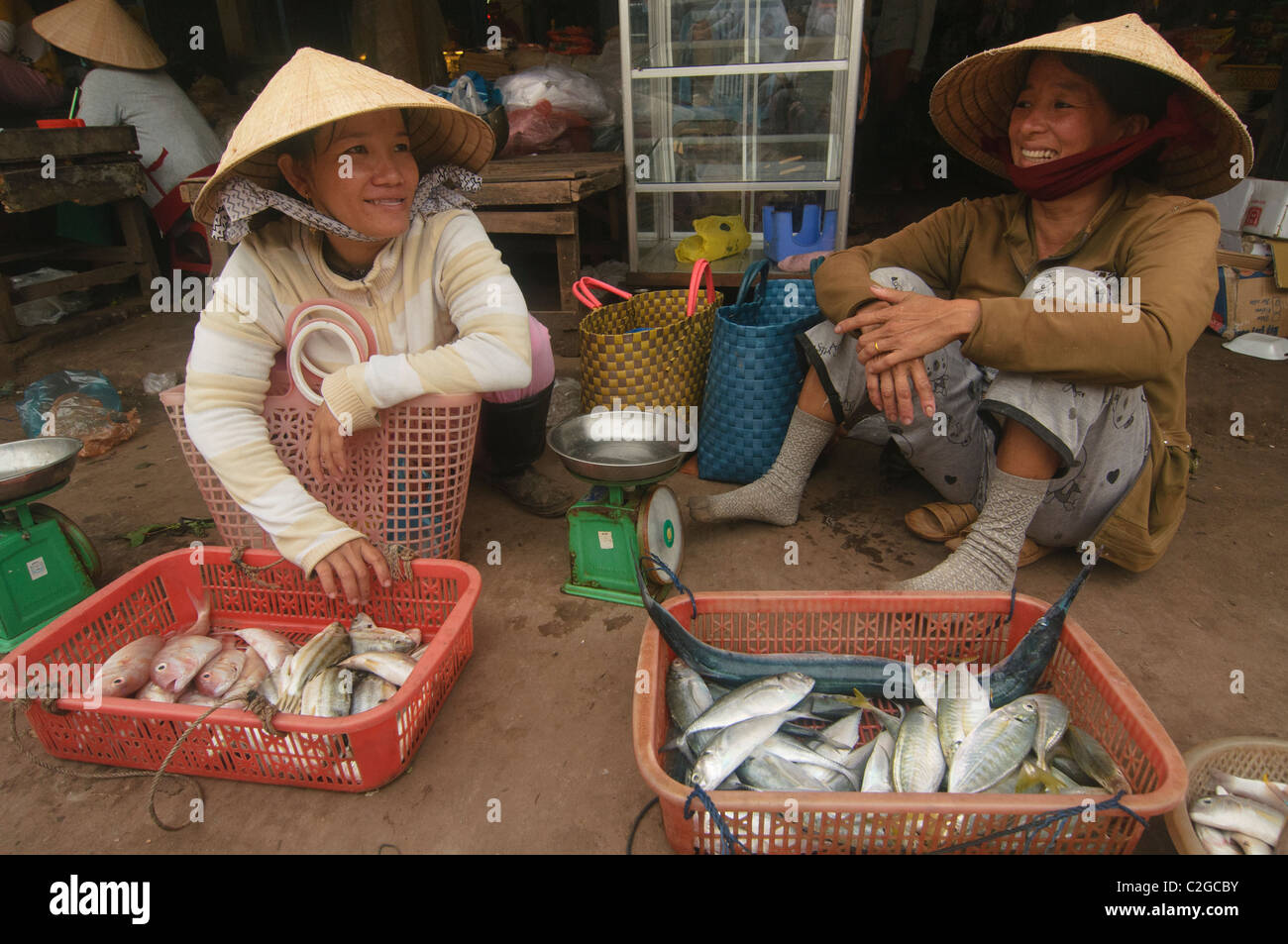 Fisch zum Verkauf auf dem Markt auf der Insel Phu Quoc in Vietnam Stockfoto