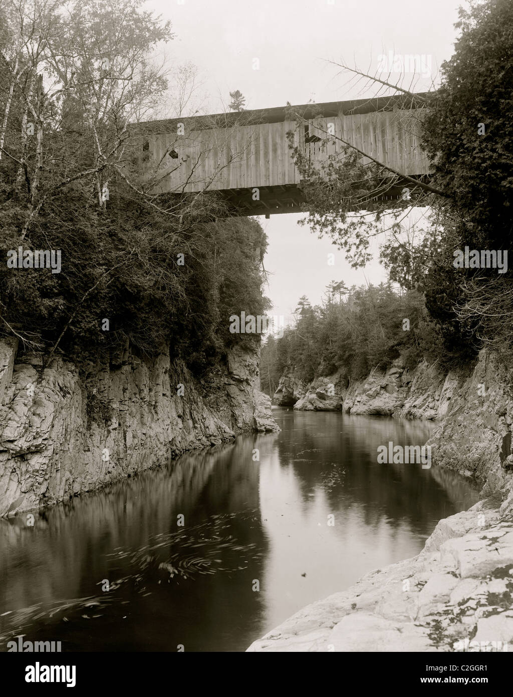 Hohe Brücke, Winooski Schlucht, Burlington, VT. Stockfoto