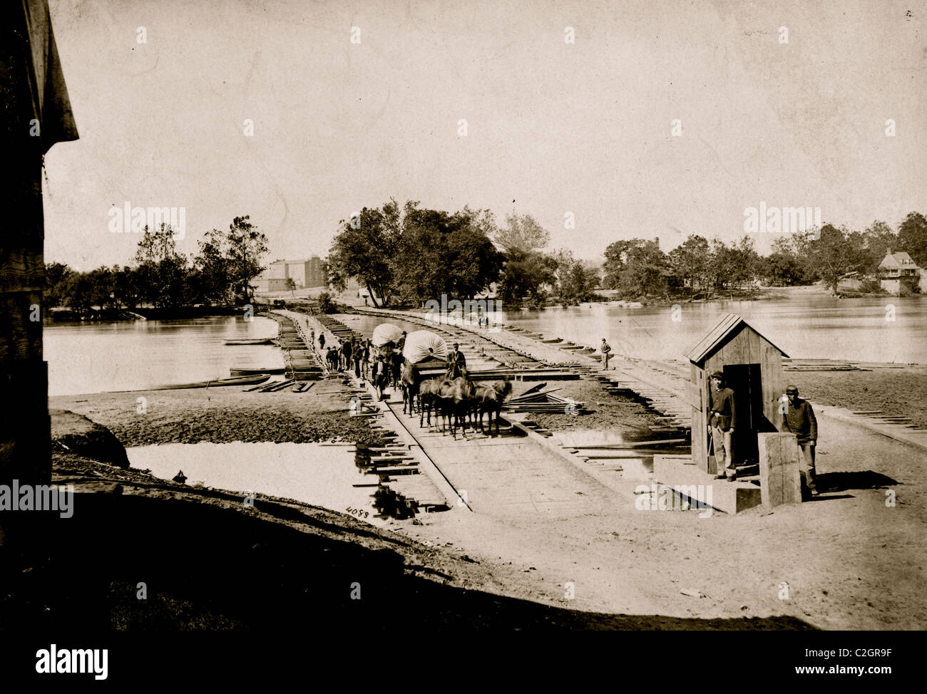 Pontonbrücken über James Fluß bei Richmond, VA. April, 1865 Stockfoto