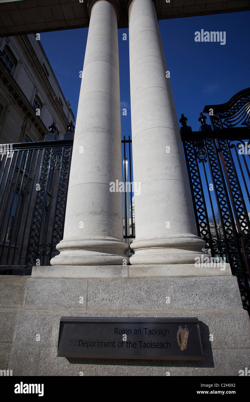 Regierungsgebäude, Taoiseach-Abteilung, Abteilung der Taoiseach, Säulen Stockfoto