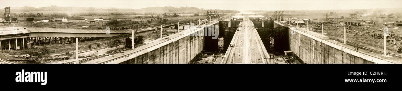Panamakanal - Gatun Schleusen - unteren Ebenen Stockfoto