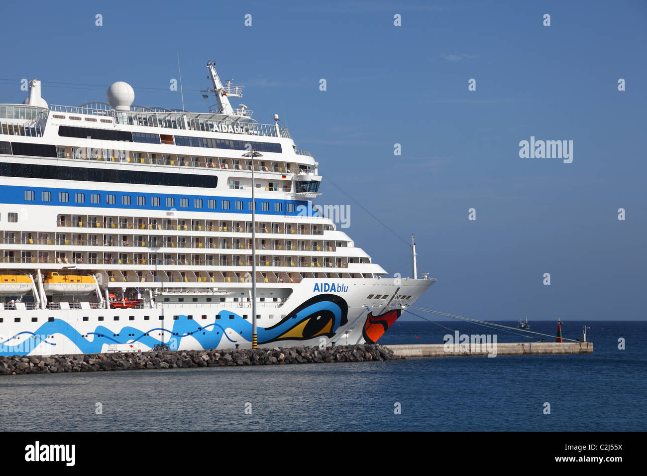 Kreuzfahrt Schiff AIDAblu im Hafen von Puerto del Rosario, Kanarische Insel Fuerteventura, Spanien. Stockfoto