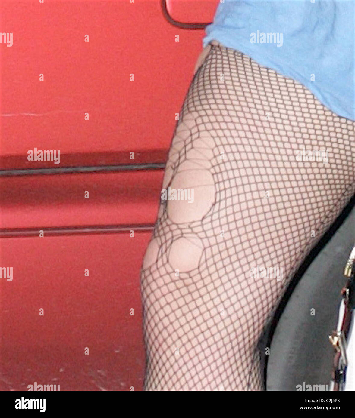 Britney Spears verlassen ein Tanz Studio tragen zerrissene Netzstrümpfe  Strümpfe Los Angeles, Kalifornien - 08.02.08 Stockfotografie - Alamy