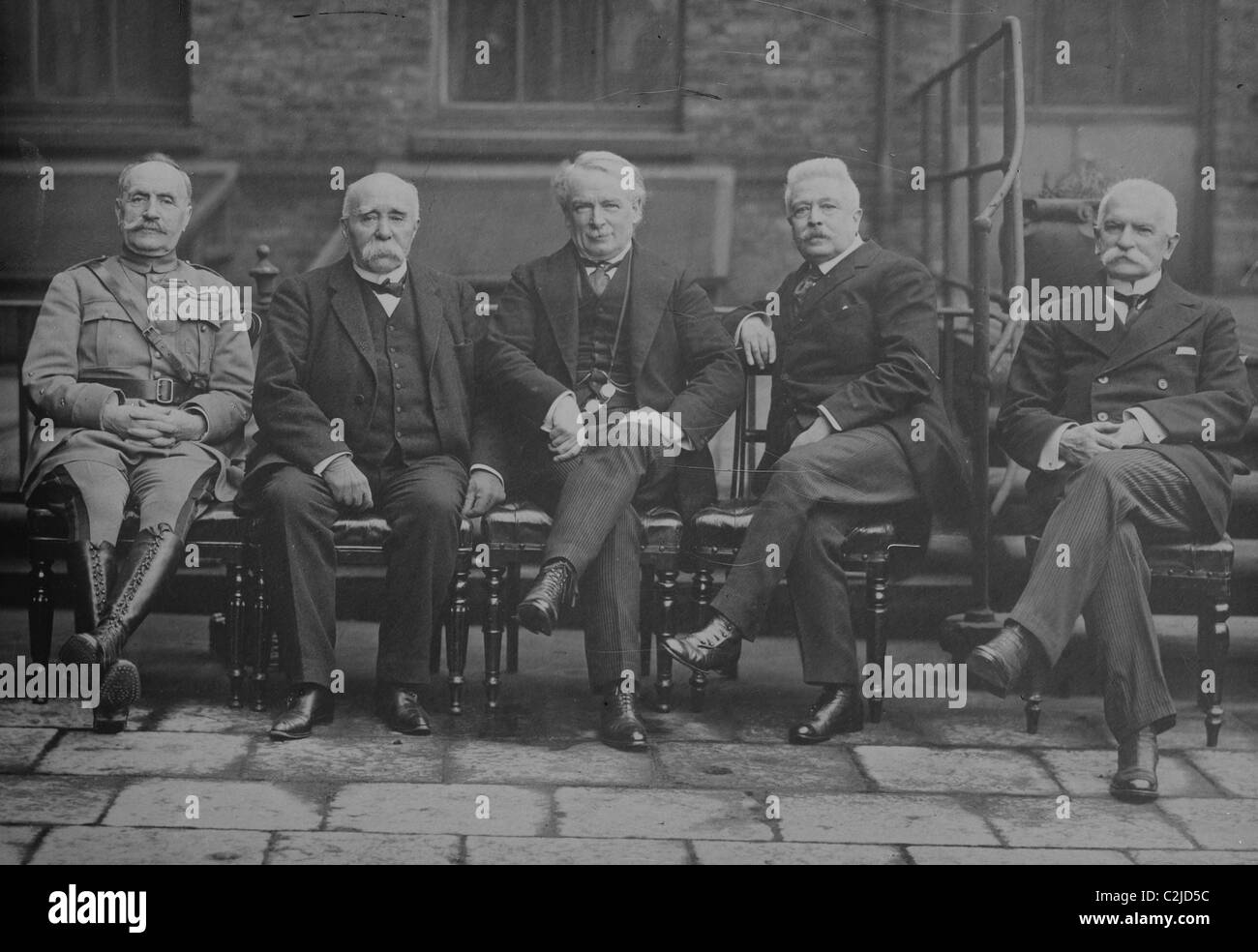 Foch, Clemenceau, Lloyd George, Orlando, Sonnino Pose in der weltweit führende Konferenz Stockfoto