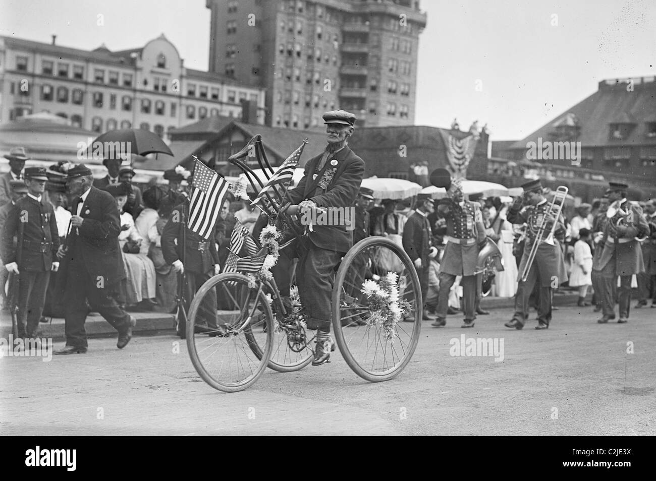 Knacker auf Zweirädern GAR Parade Stockfoto