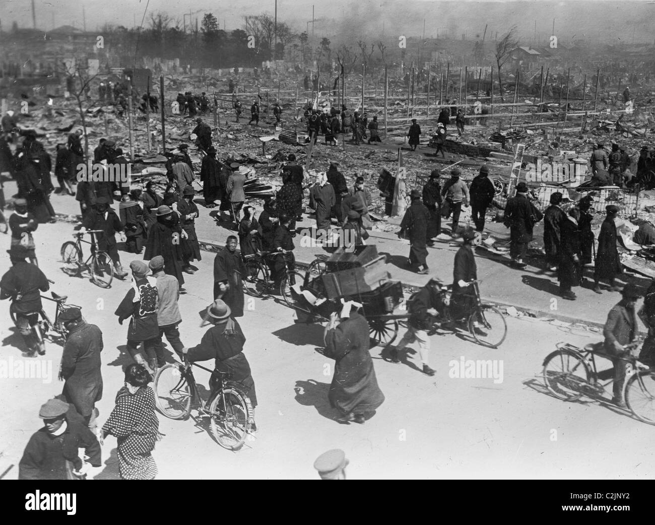 Verbrannte Erde von Feuersbrunst Stockfotografie Alamy