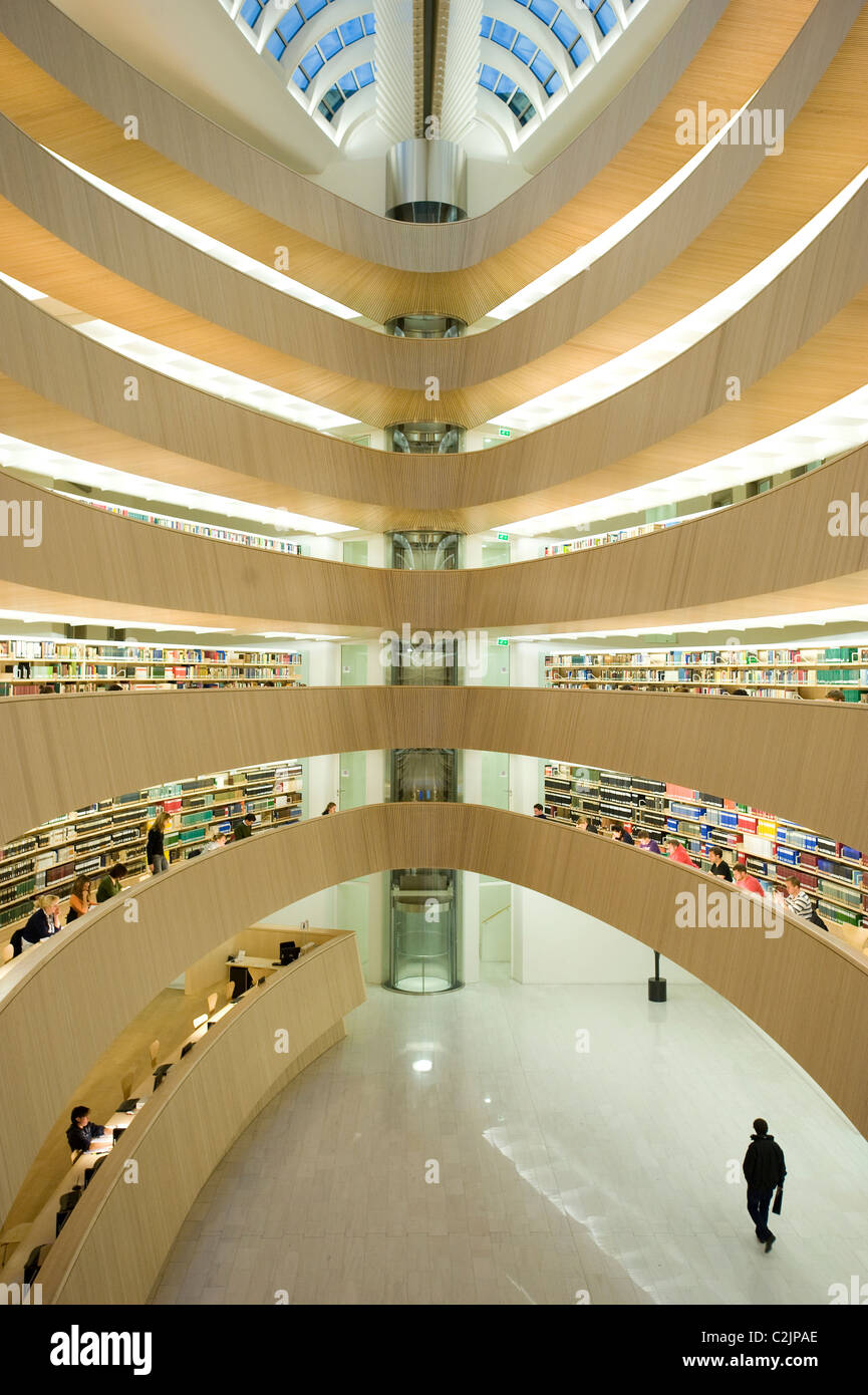 Die Bibliothek Des Rechtsinstituts Der Universitat Zurich Schweiz Stockfotografie Alamy