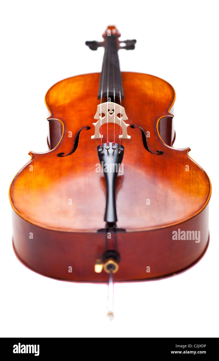 Hölzerne Cello. Kurze DOF. Saiten und Kontur des Violoncello im Fokus. Stockfoto