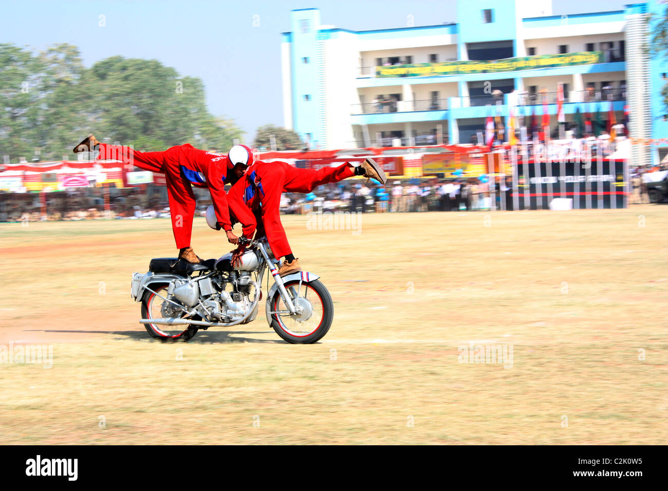 Wagen Sie Teufel Motorradfahrer der indischen Armee Stockfoto