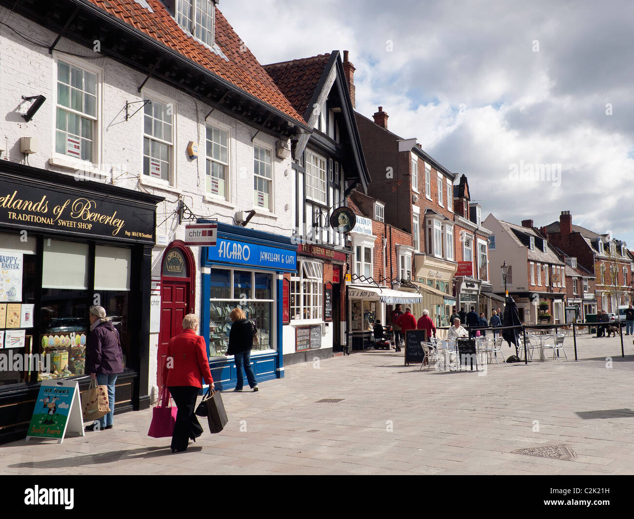 Mittwoch-Markt shopping Fußgängerzone in der historischen Stadt Beverley East Yorkshire Stockfoto