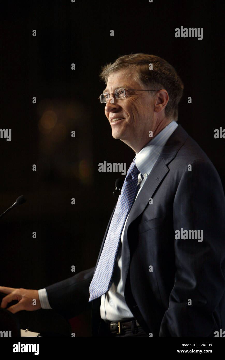 Bill Gates The Northern Virginia Technologierat befasste ausgehende Microsoft Chairman Bill Gates auf dem Capital Hill Stockfoto