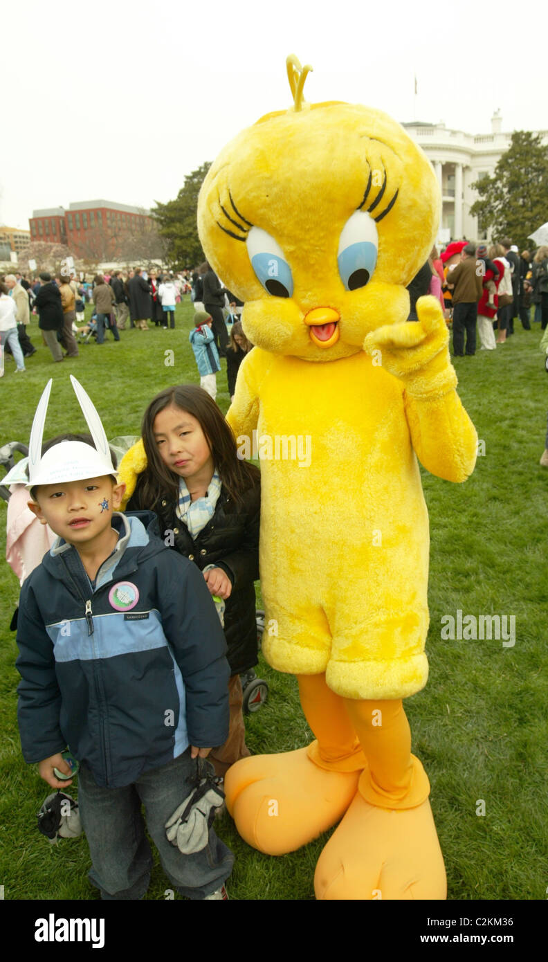 Tweety Bird in der jährlichen White House Easter Egg Roll Washington DC