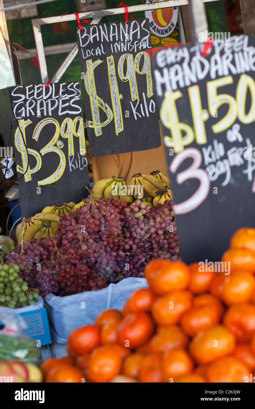 Frische Produkte auf Rustys Märkten. Cairns, Queensland, Australien Stockfoto