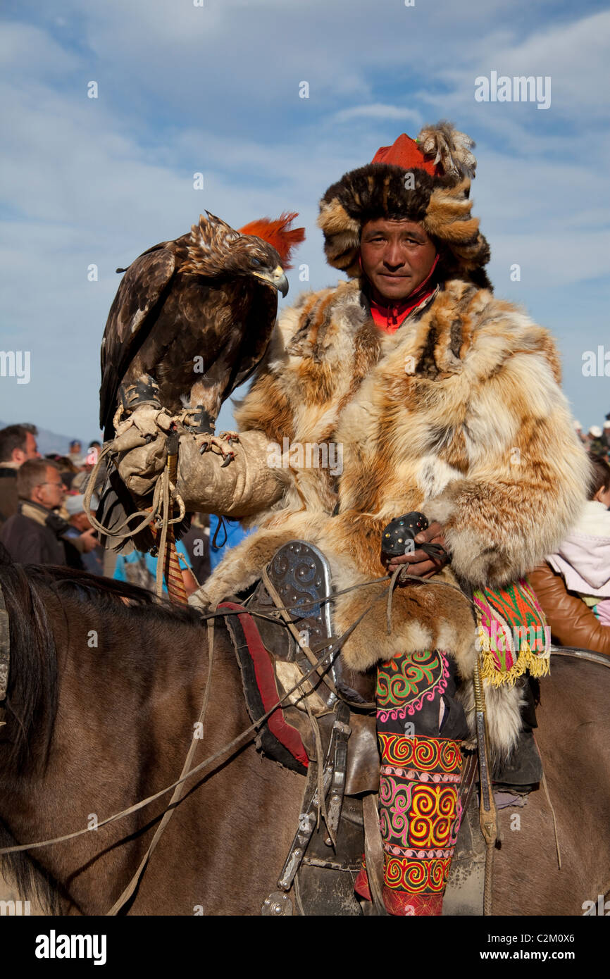 Mongolische kasachischen Eagle Hunter, Eagle Festival, Western Region, Mongolei Stockfoto