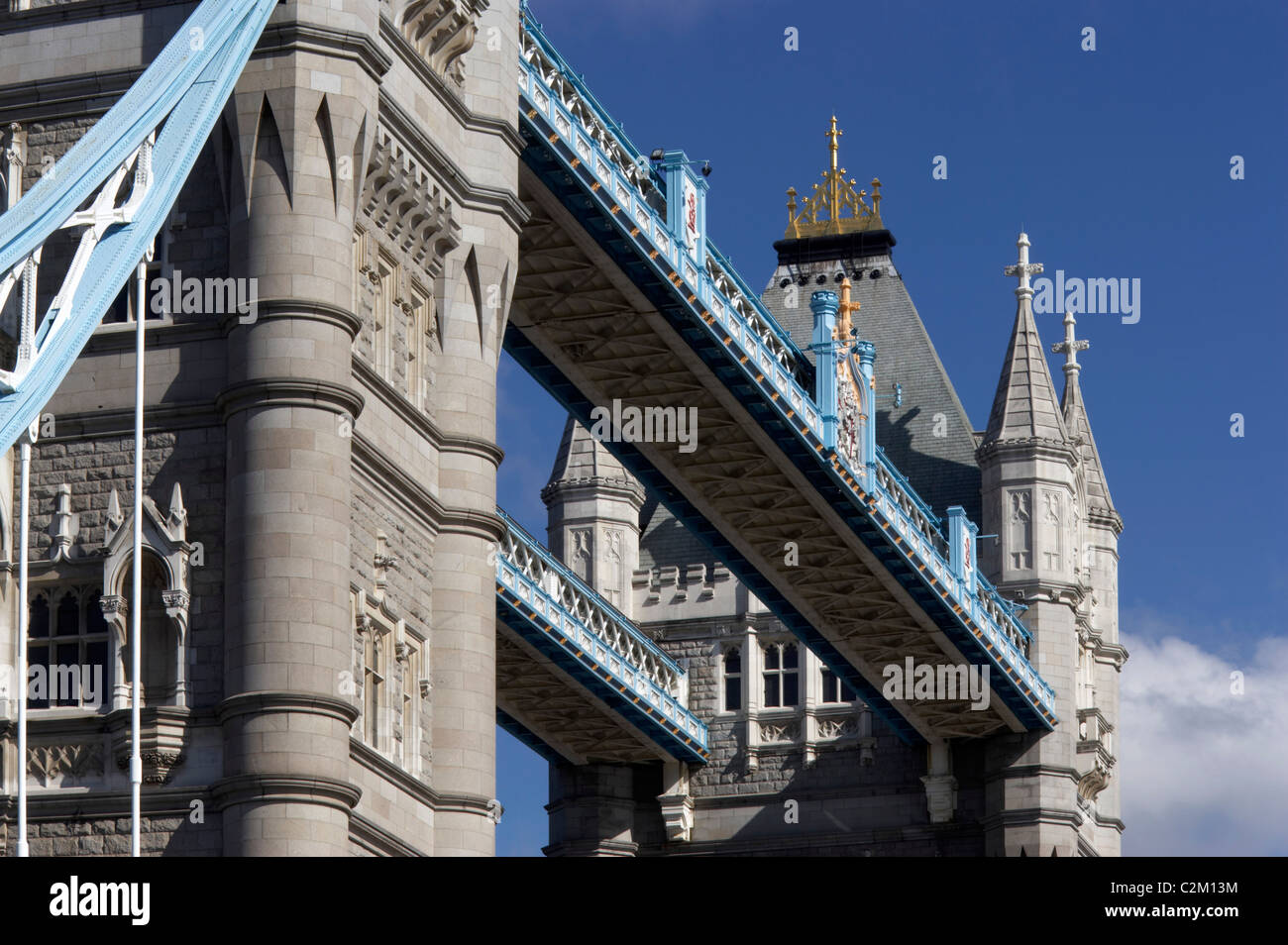 Tower Bridge, London, 1886-1894. Detail der hochrangigen Gehwege. Stockfoto