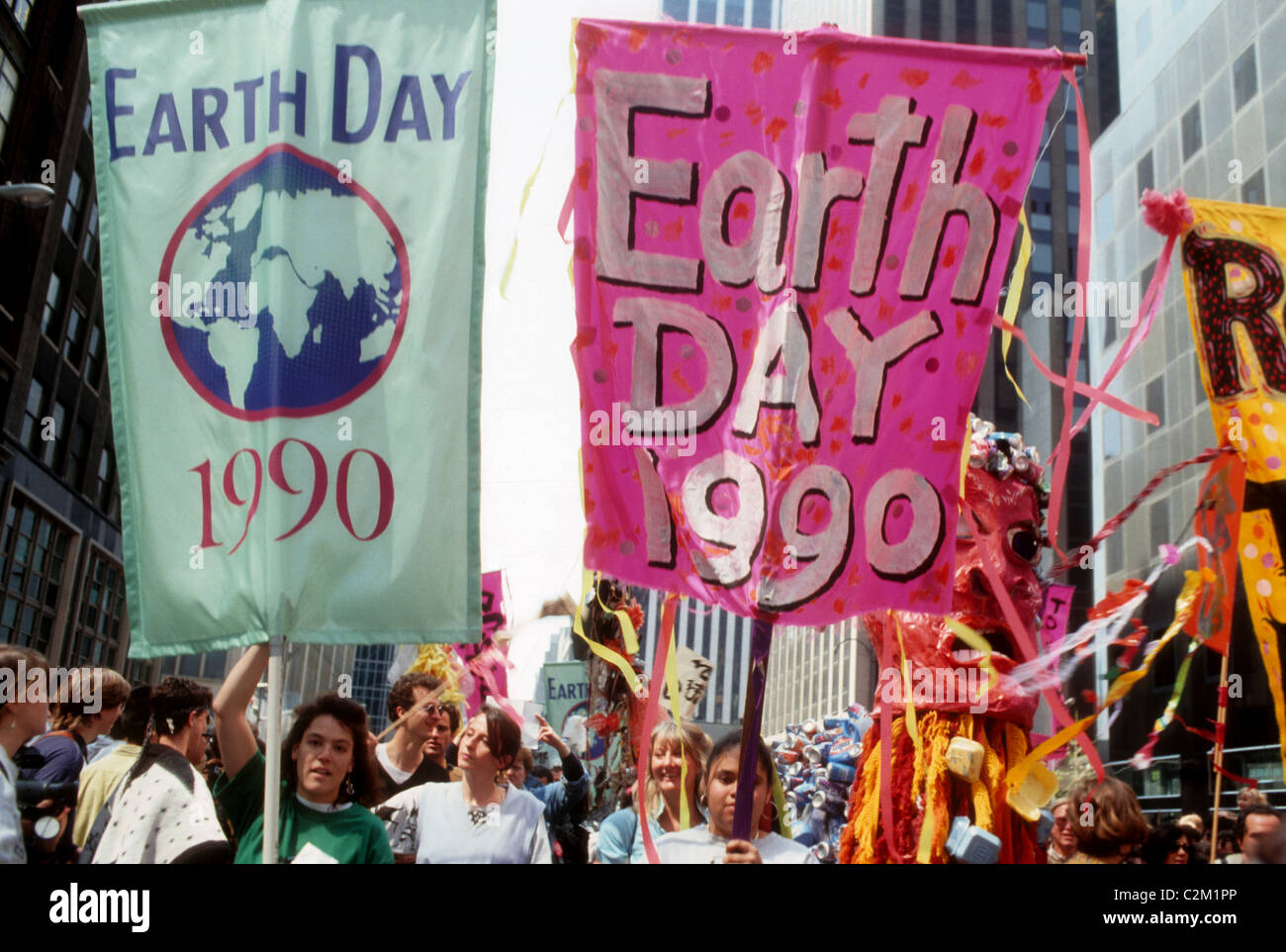 Earth Day Parade und Festival in New York am Earth Day, 22. April 1990. (© Frances M. Roberts) Stockfoto