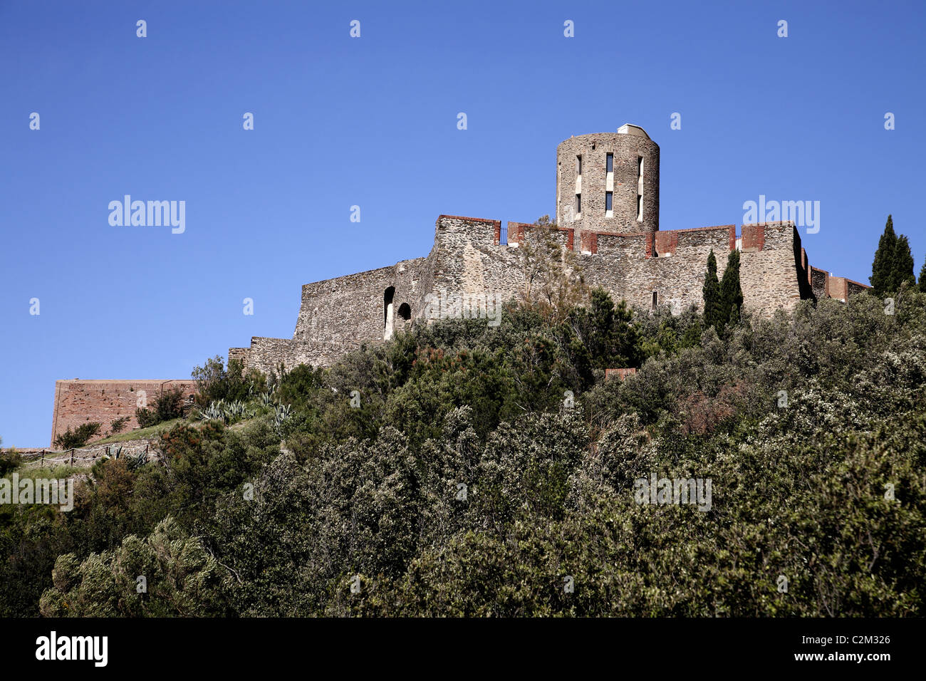 Das Fort Saint-Elme in Collioure, Languedoc Roussillon, Frankreich Stockfoto