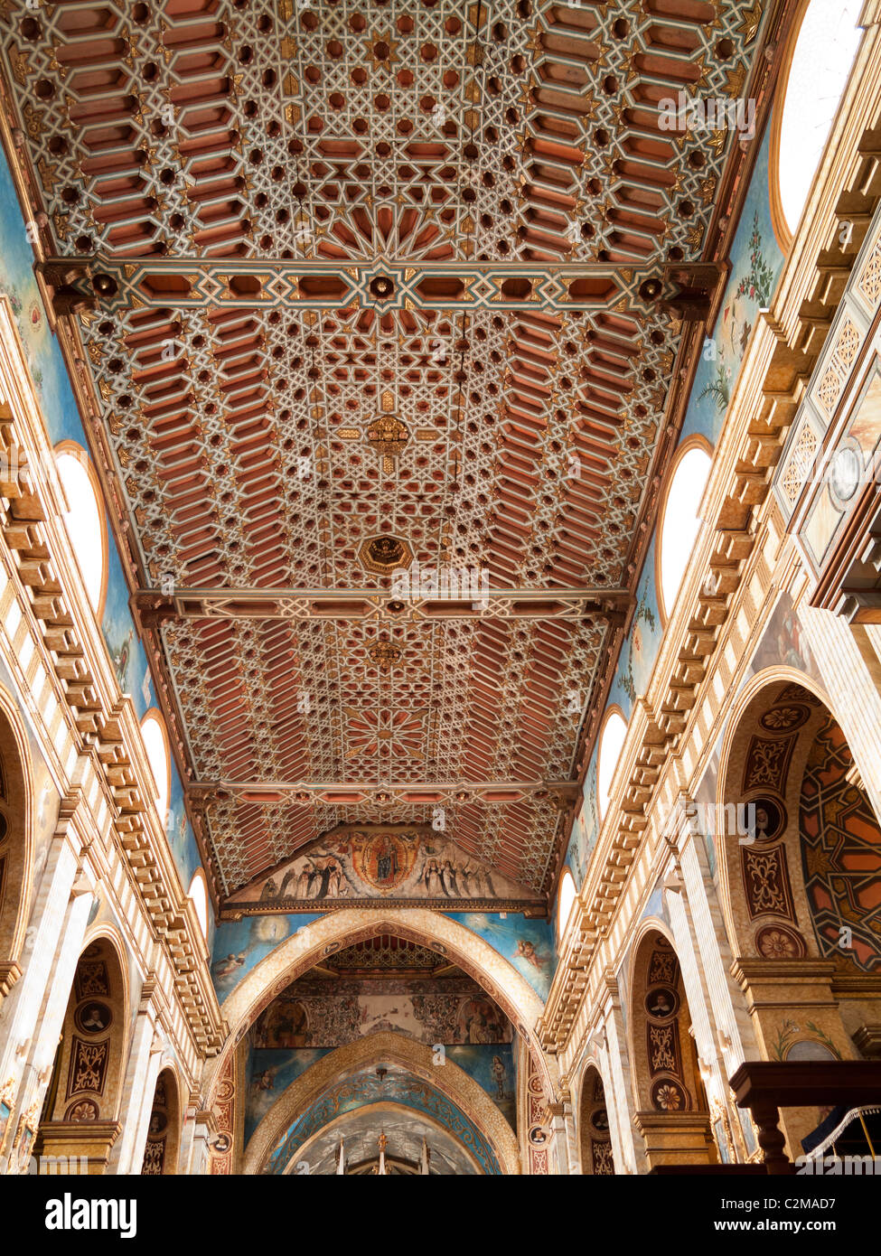 Mudejar-Stil Dach der Kirche von Santo Domingo, Quito, Ecuador Stockfoto