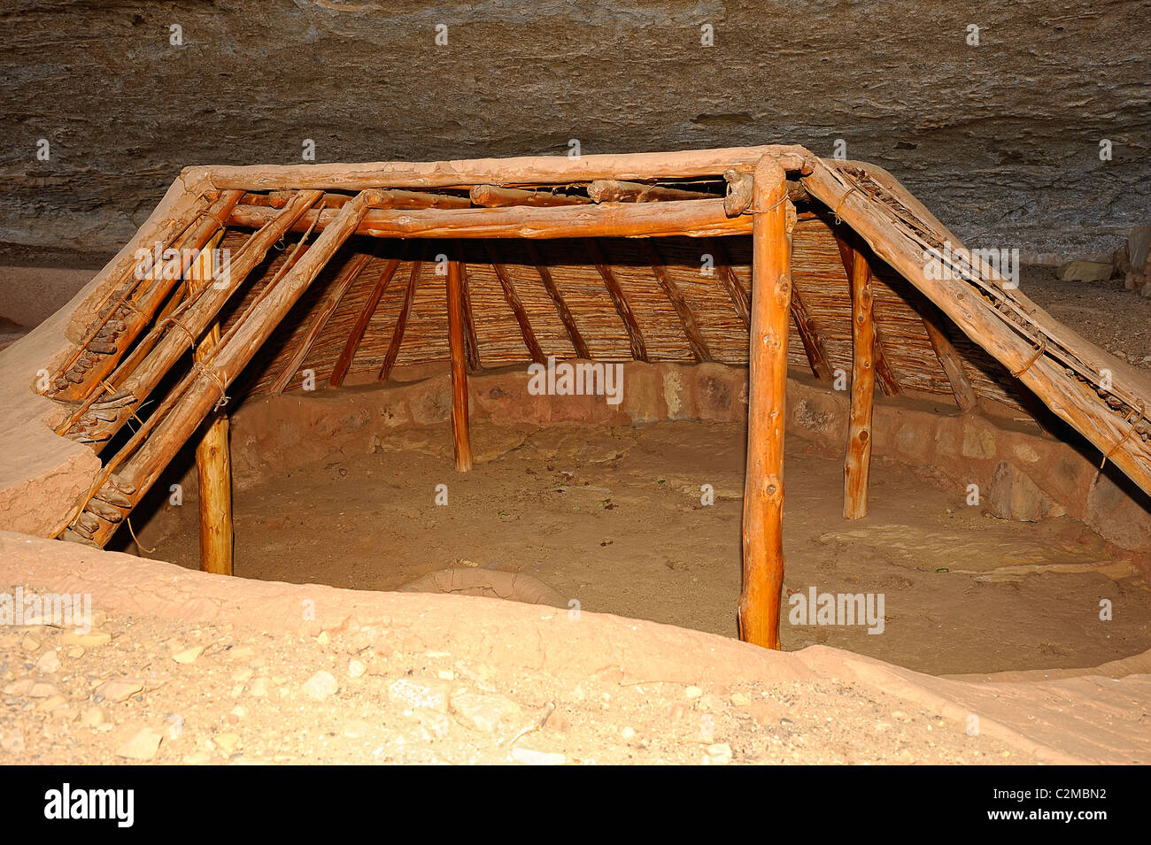 Reste von einem Kiva in Step House, Klippe Wohnung in Mesa Verde Nationalpark Stockfoto