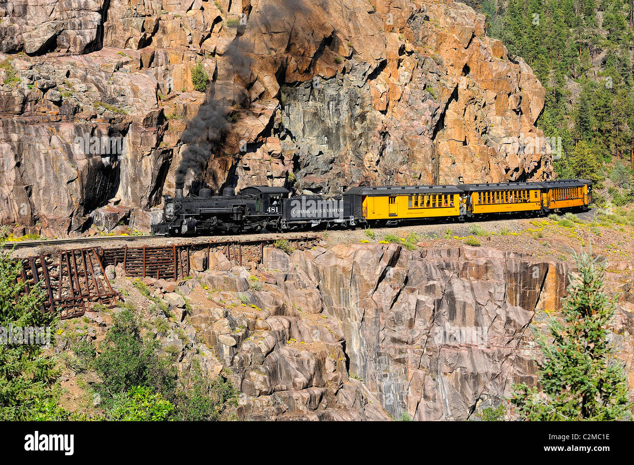 Eine Dampflok Lok auf die Gleise zwischen Durango und Silverton, Colorado, USA. Stockfoto