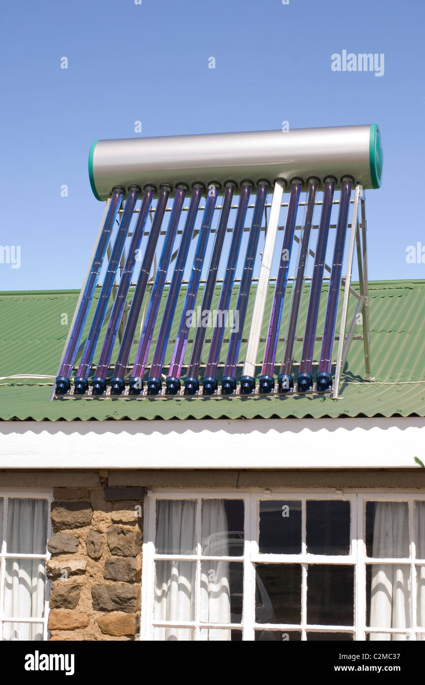 Solaranlage auf dem Dach Stockfotografie Alamy