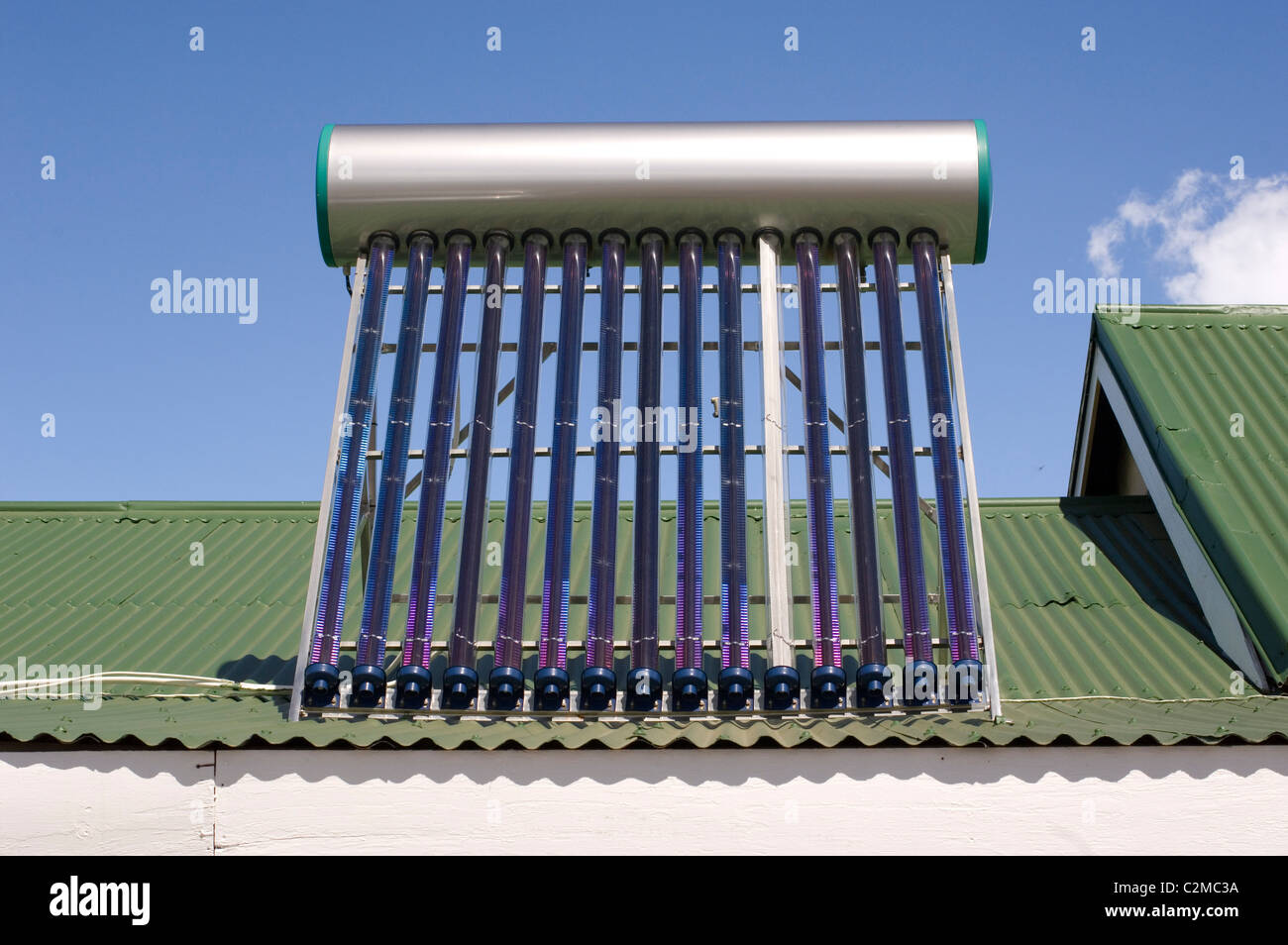Solaranlage auf dem Dach. Stockfoto