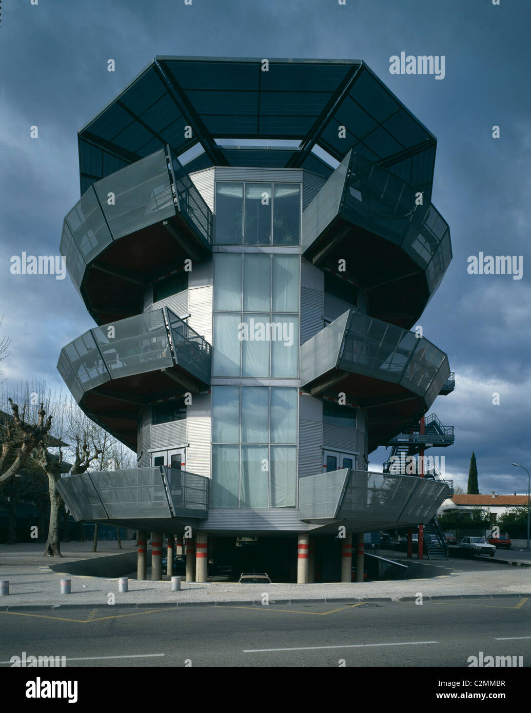 Nemausus housing Fotos und Bildmaterial in hoher Auflösung Alamy