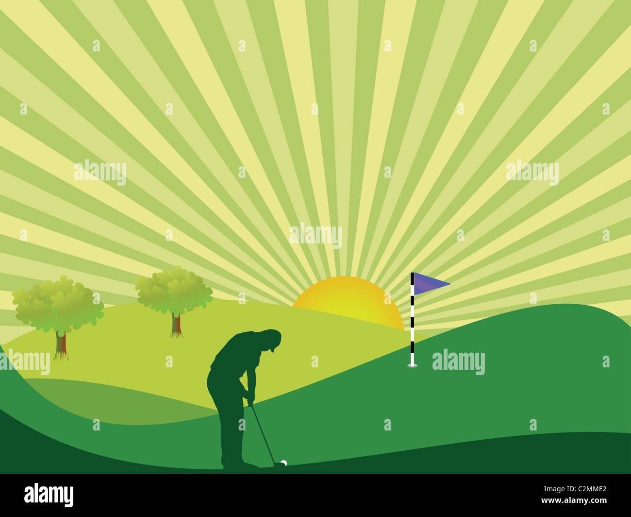 Golfer-Silhouette in eine hügelige Landschaft mit hellen Sonne und Sunburst Himmel grün Stockfoto