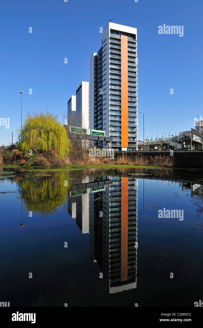 Virginia Quay Highrise Wohnanlage in Ostindien dock, East London, Vereinigtes Königreich Stockfoto