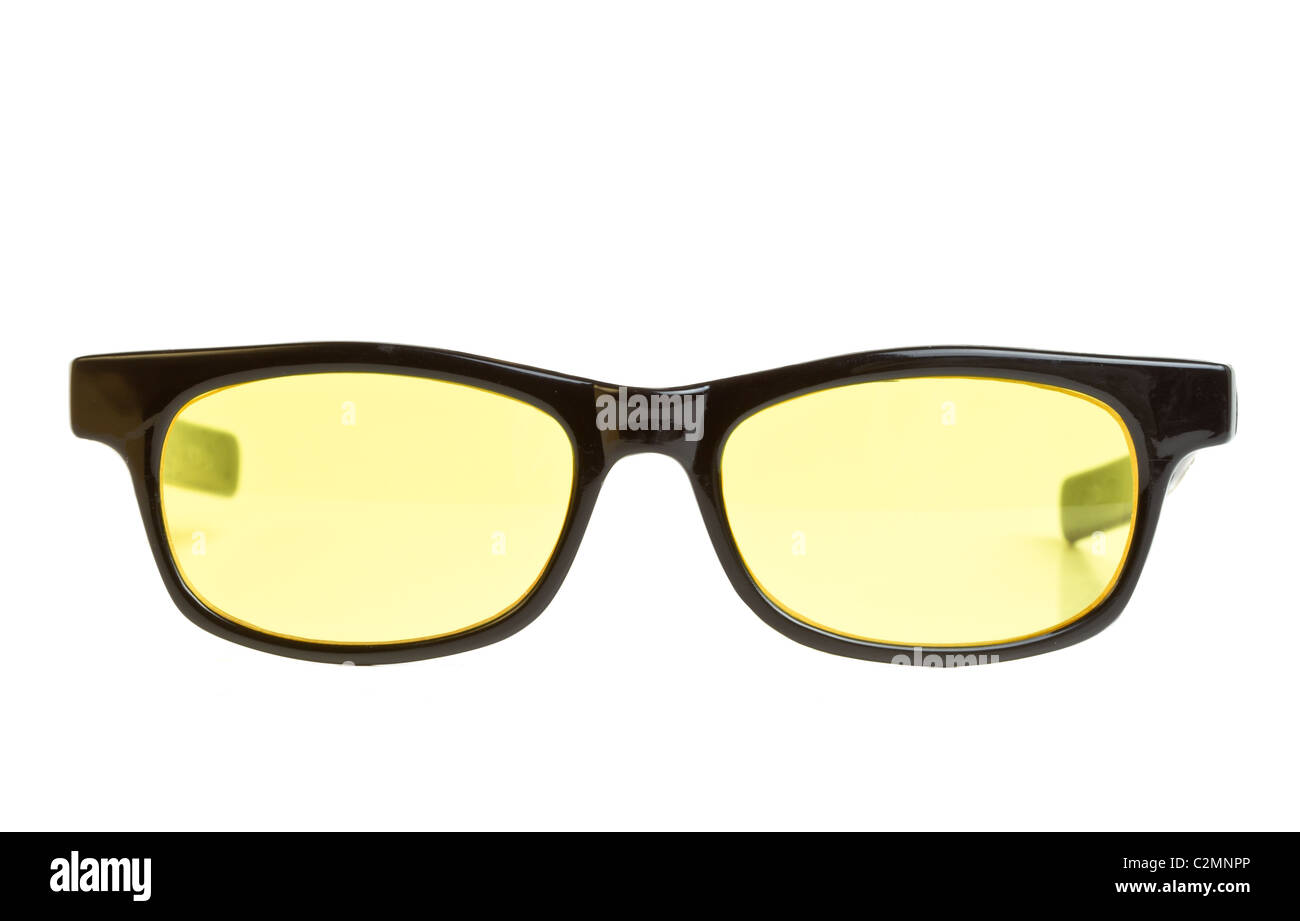 Nerdy Vintage gelb Objektiv Sonnenbrillen isoliert auf weiss aus niedrigen Perspektive. Stockfoto